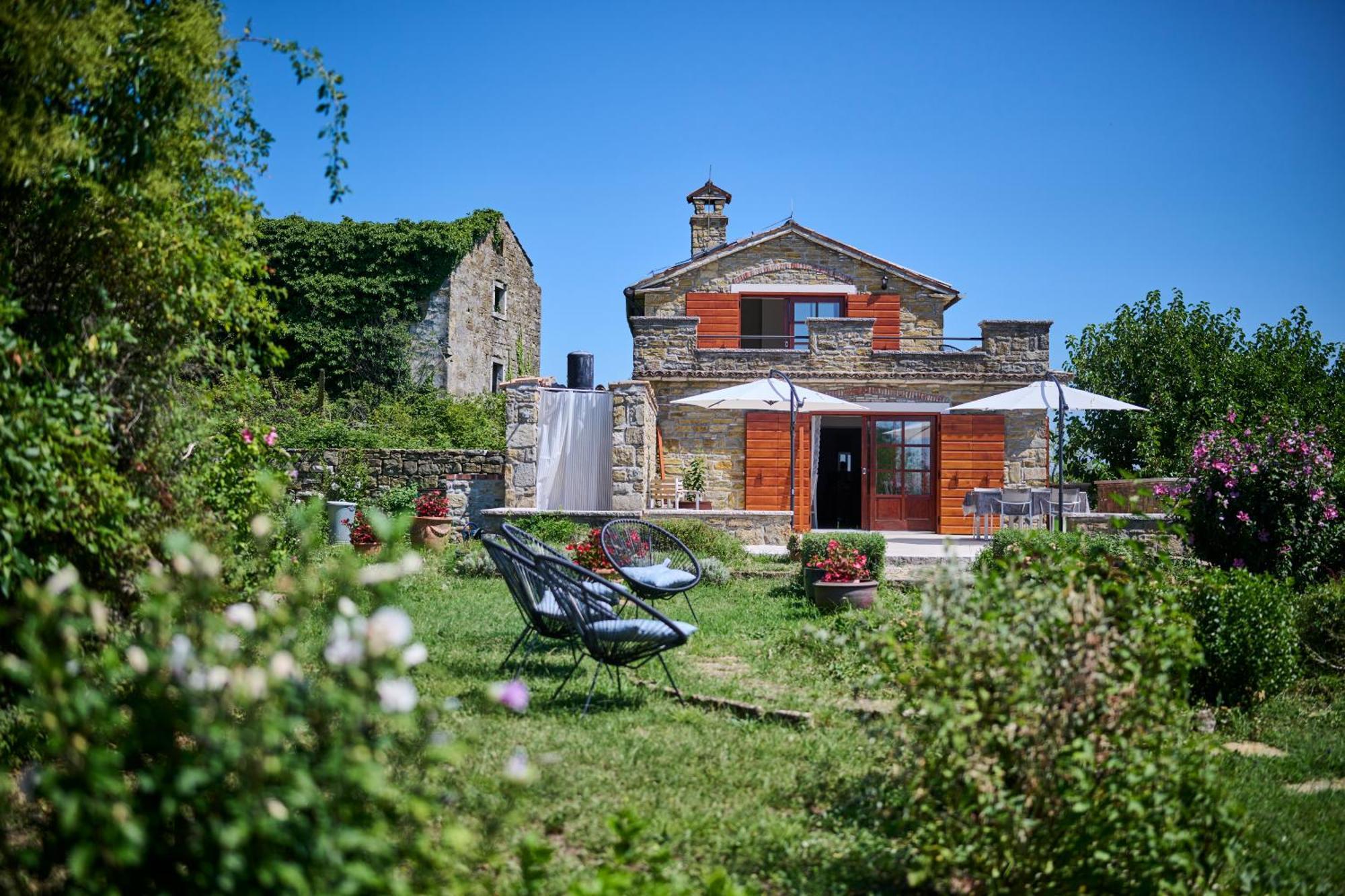 グロジュニャン Casa Del Conte - Peaceful Hideaway In North Istriaヴィラ エクステリア 写真
