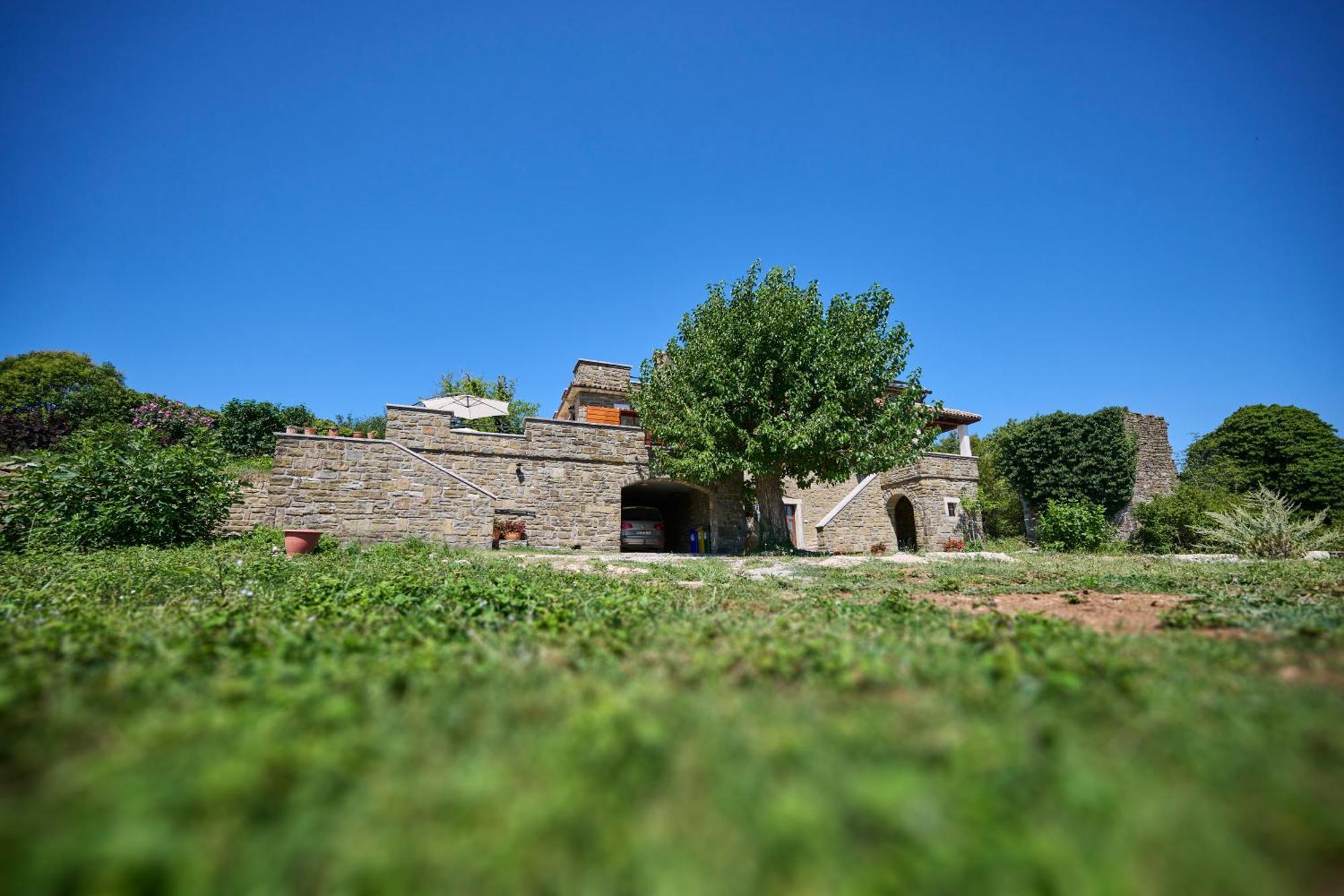 グロジュニャン Casa Del Conte - Peaceful Hideaway In North Istriaヴィラ エクステリア 写真